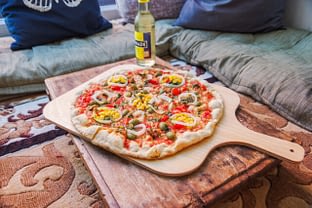 Vegane Pizza im Dhyān